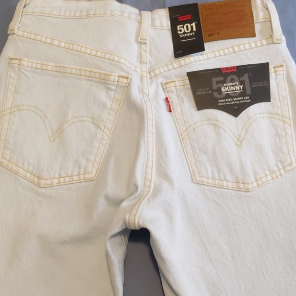 Levi's | Jeans | Levis Faint Hearted 